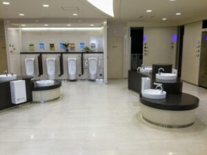 トイレ全体の清掃と確認
