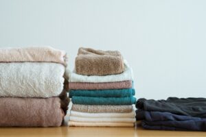 タオル共有を避けて手洗い後の乾燥環境を整えるイメージ