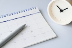 2週間以上続く咳について体調を確認する様子